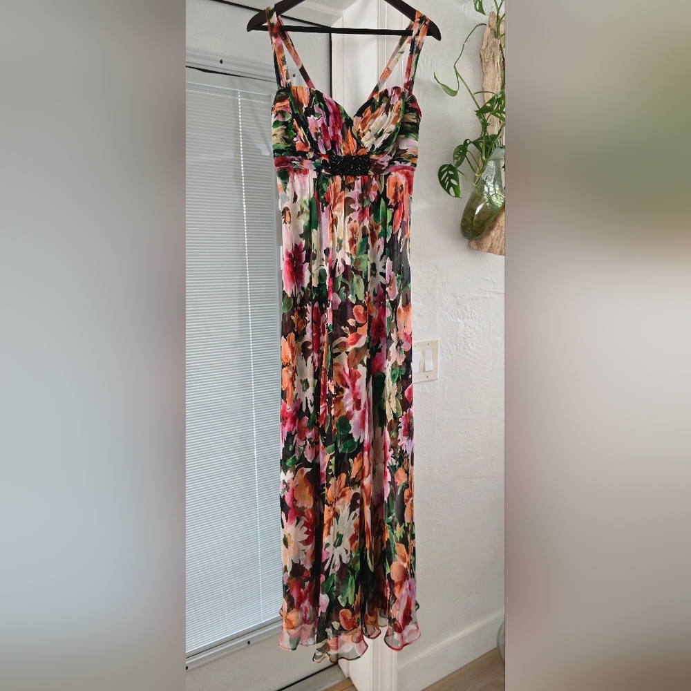 Donna Ricco 100% Silk Vibrant Floral Maxi Dress